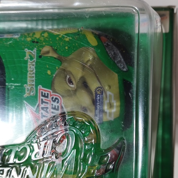 Nascar #18 2004 Bobby Labonte Interstate Batteries Chevy Pontiac Shrek 2 - Picture 4 of 14